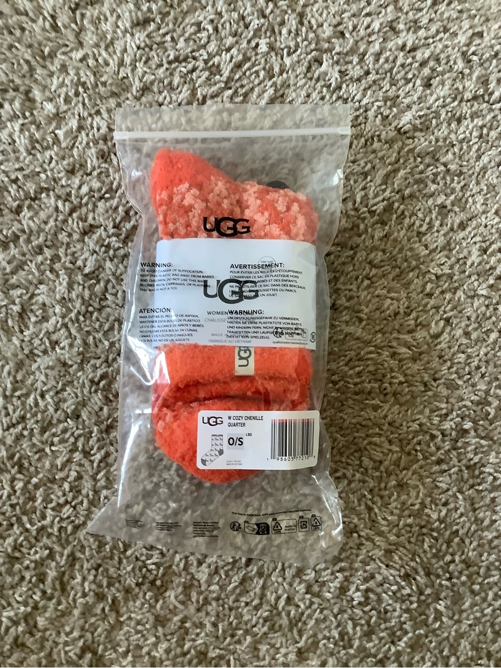 UGG Cozy Chenille Quarter Socks